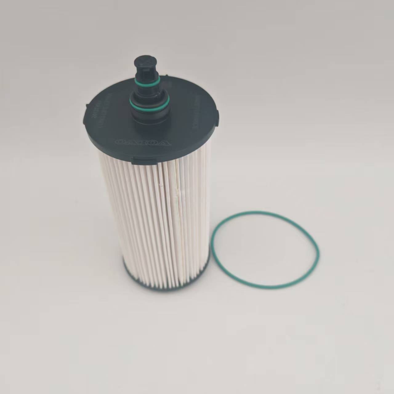 Como mellora un filtro de combustible o rendemento e a protección do motor?